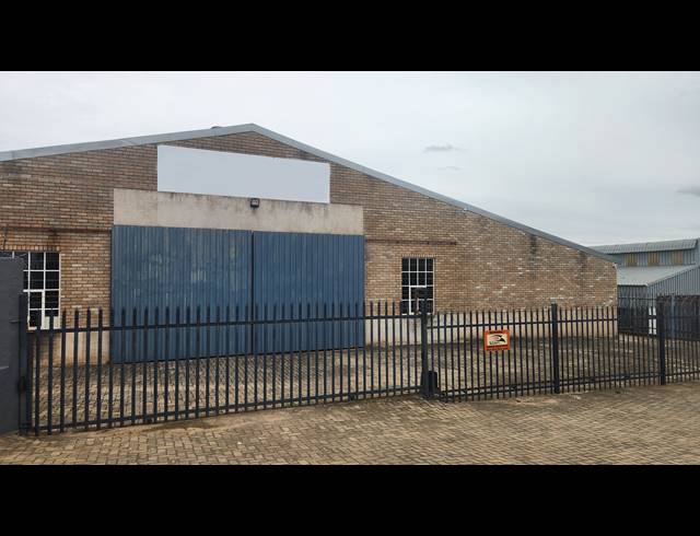 950M² WAREHOUSE FOR SALE IN ROCKY DRIFT